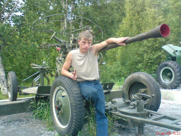 Иван Николаев