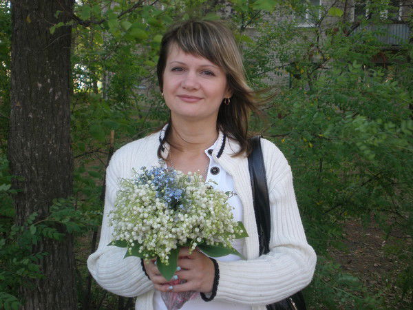 Елена Маркова