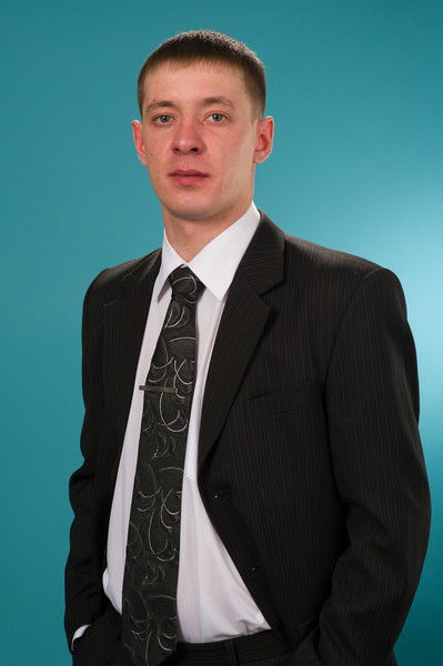 Владимир Сахаров