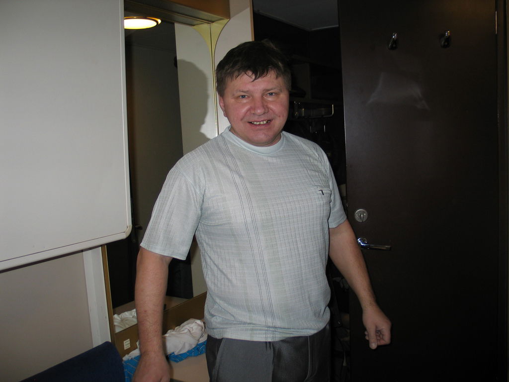 Евгений Голота