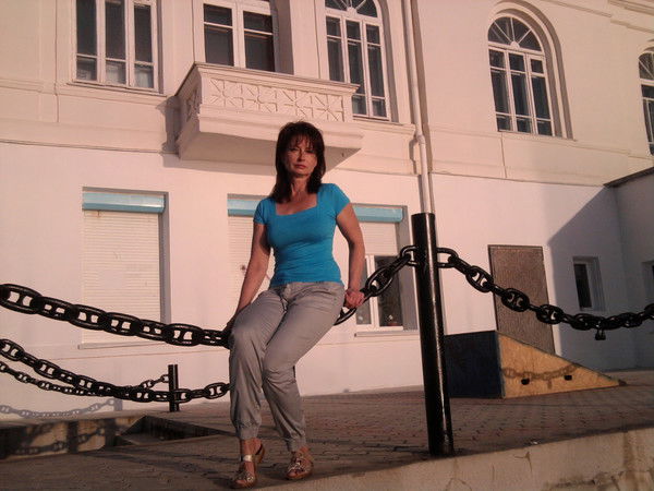 Любовь Леухина