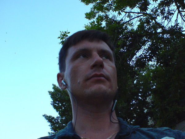 Леонид Зверев