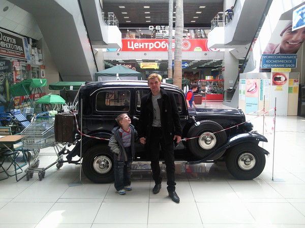 Антон Ашмарин