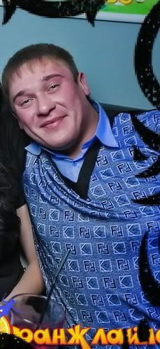 Илья Артамонов