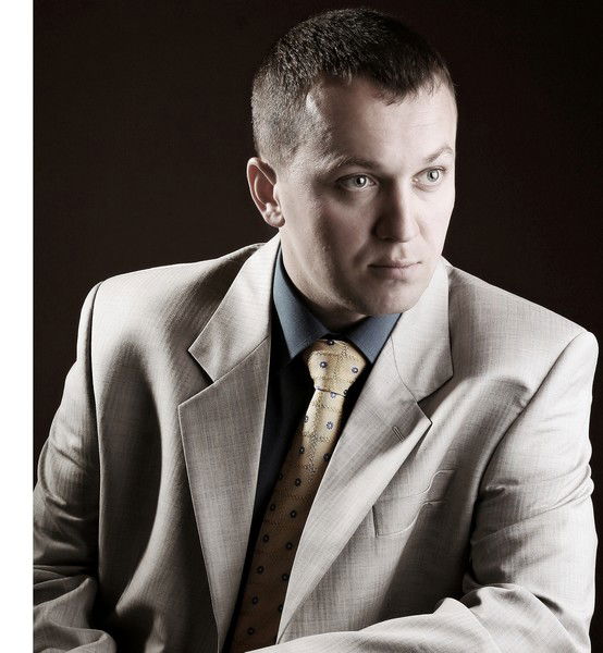 Андрей Антонов