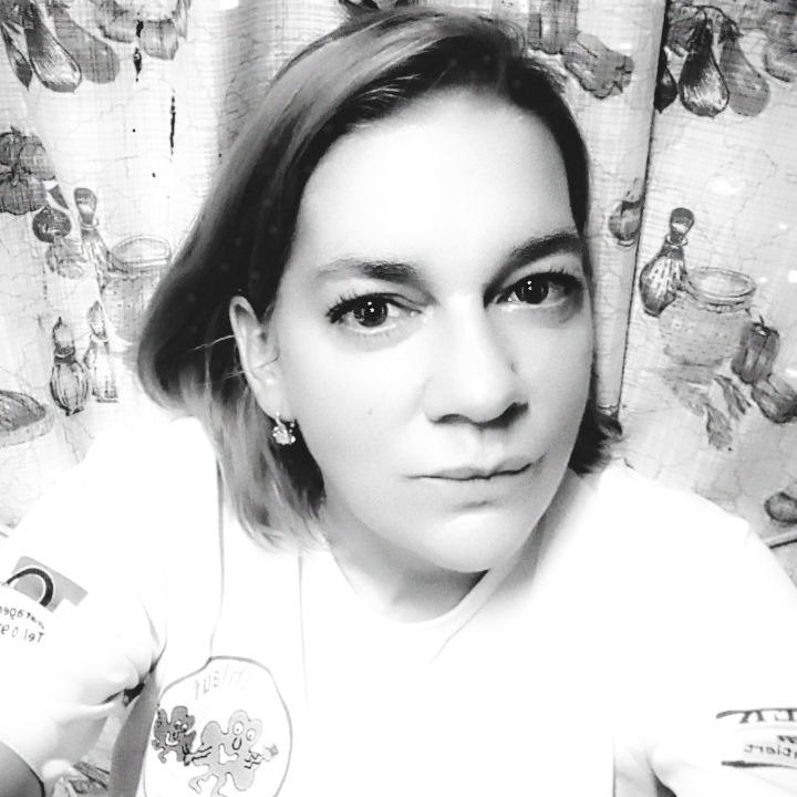 Елена Колько