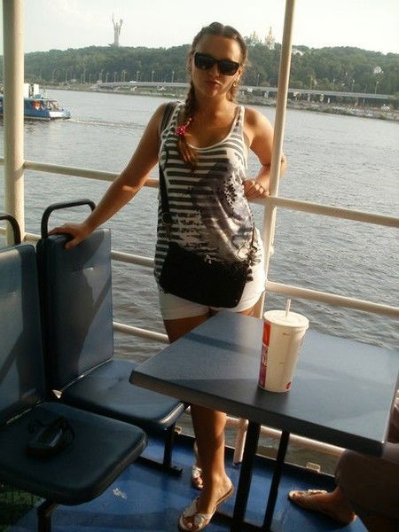 Олеся Полякова