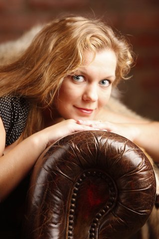 Анастасия Ру