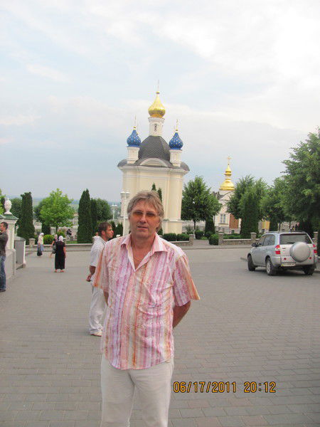 Николай Лобов