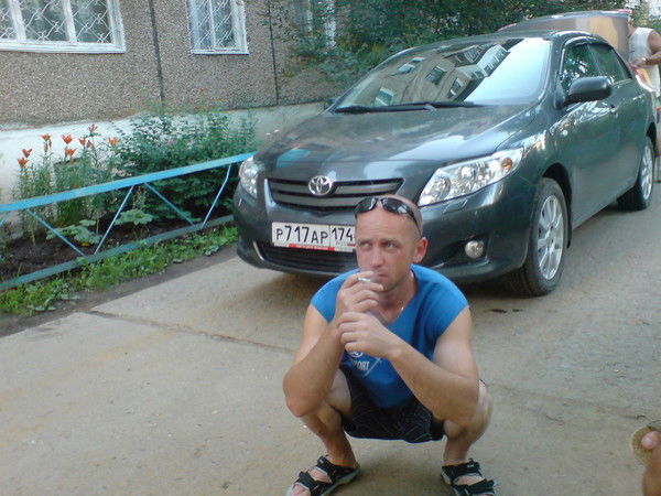 Костя Бабунов