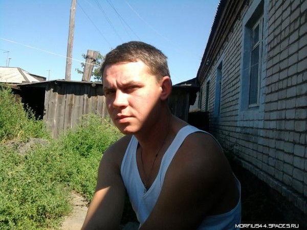 Александр Пыхтин