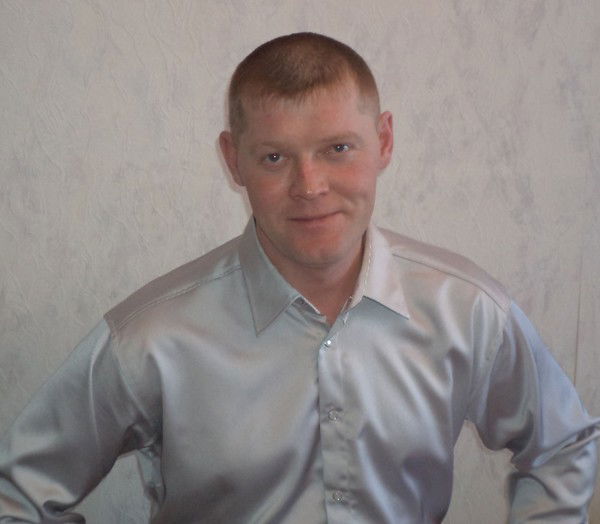 Евгений Лебедев