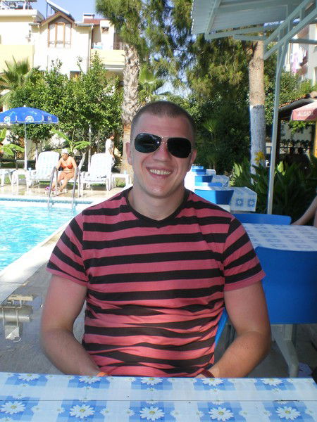 Валера Пряничников