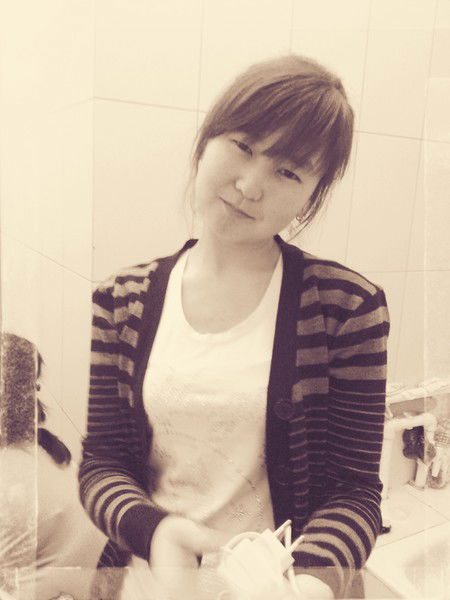 Айпери Момунова