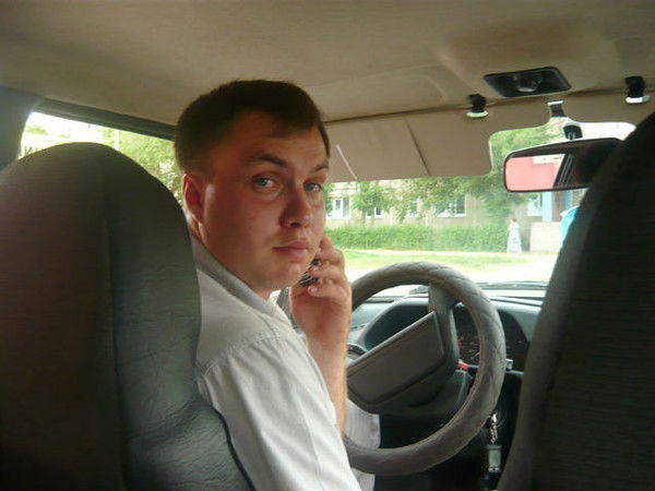 Виталий Колесников