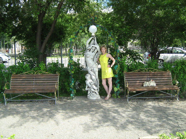 Оля Оленька