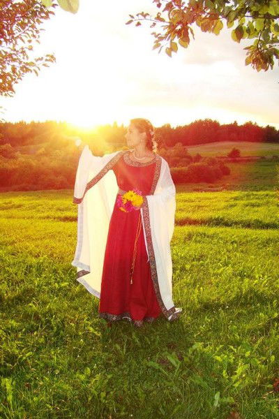 Светлая- Свелаяя