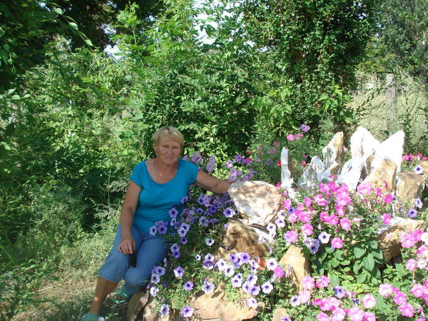 Галина Попова