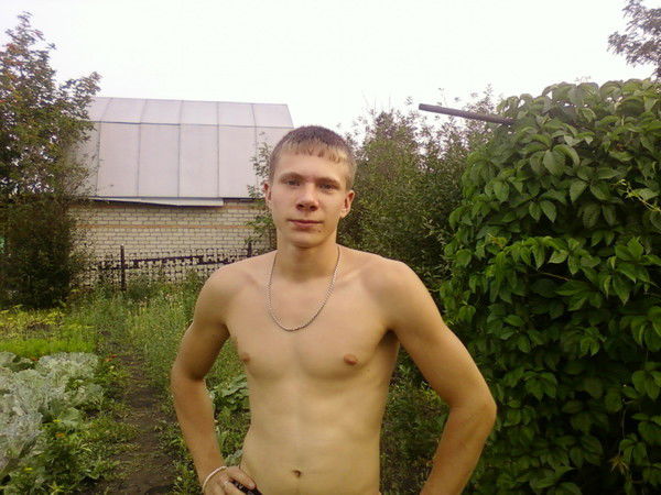 Арам Власов