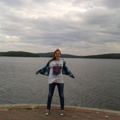 Аня Тюленева