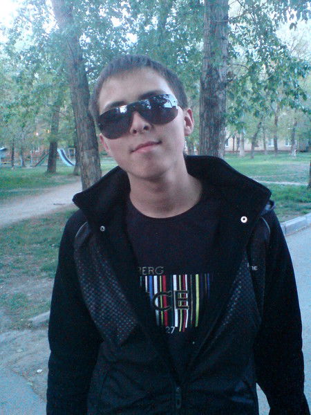 Евгений Трифонов