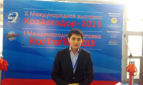 Саят Мурзахметов