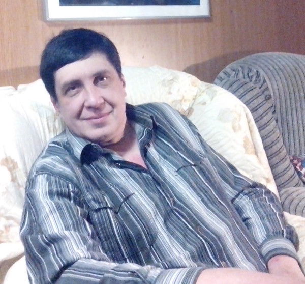 Станислав Захаров