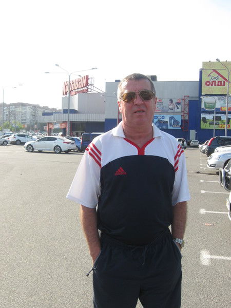 Юрий Горжии