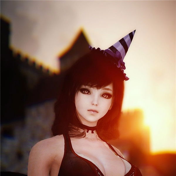 Моника Харт