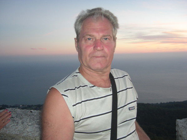 Василий Антонюк