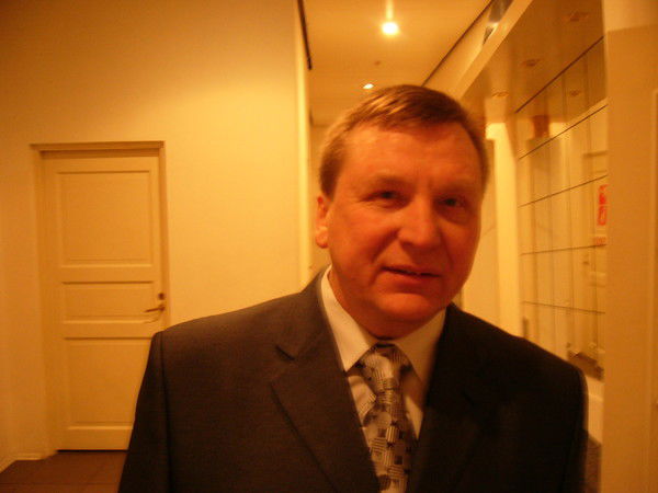 Олег Козырев