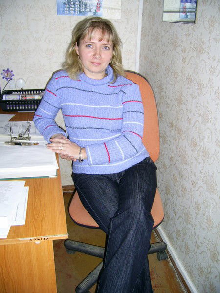 Анна Кобзарь