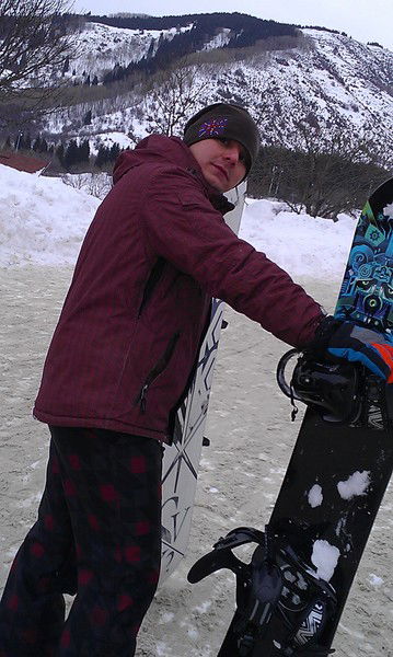 Альберт Довкараев