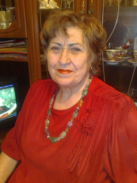 Нина Полещук