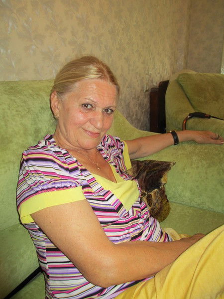 Генриетта Гомонова