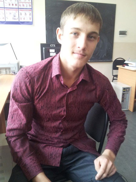 Вukmoр Тумаkов