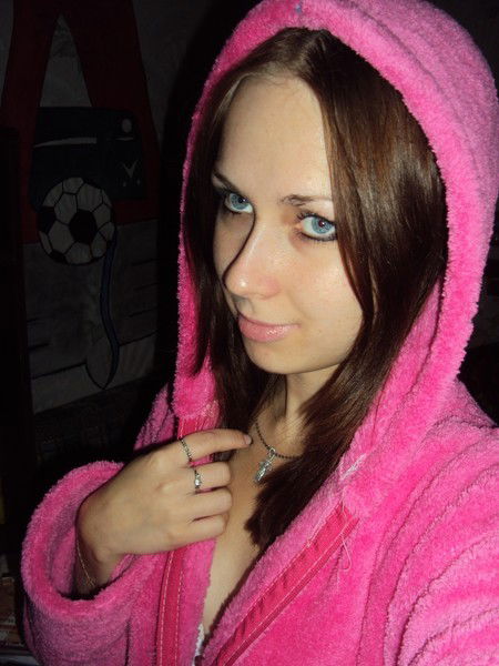 Олечка Ростовкина