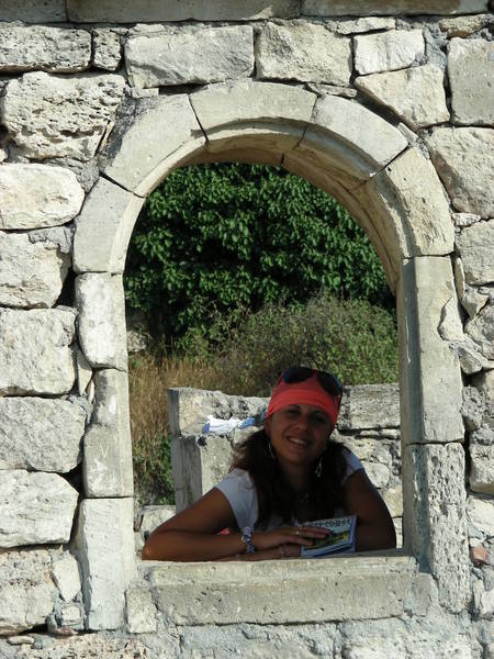 Юля Мамиконова