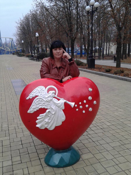 Виктория Леонова