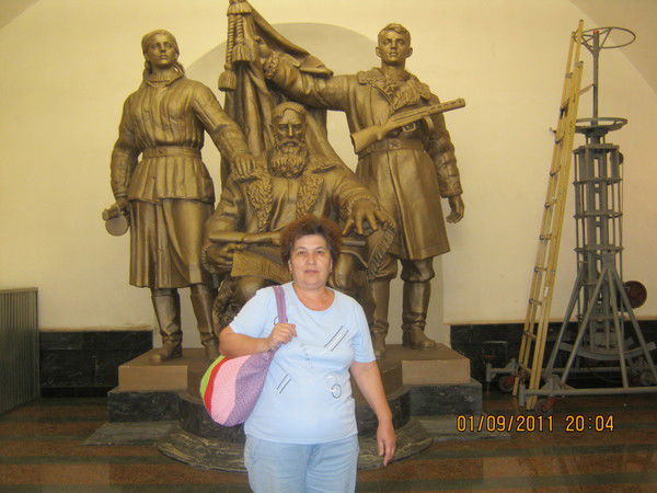 Роза Султанова