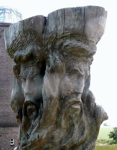 Волхв Рода Велеслав