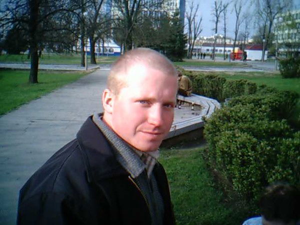 Юрий Петров