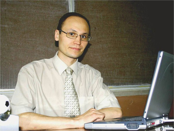 Александр Кузнецов