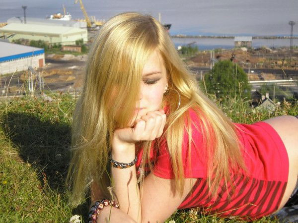 Анна Сатана