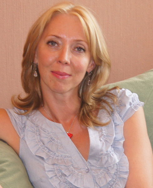 Елена Нойман