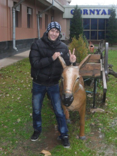 Алишер Турсунов