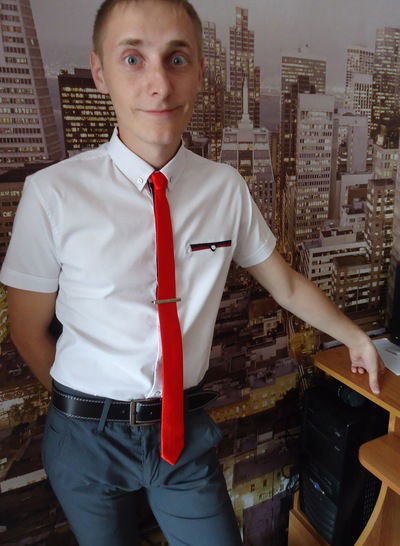 Женя Космач