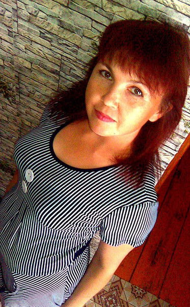 Елена Гнётова