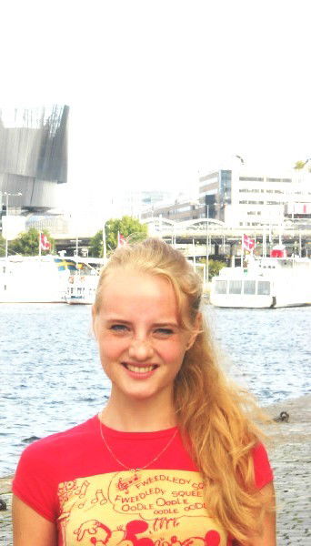 Александра Толстикова