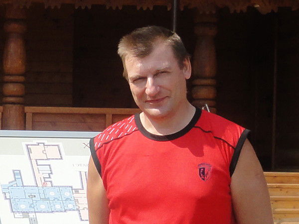 Виталий Антипов